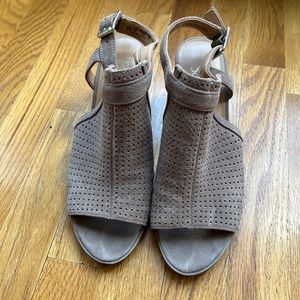 Franco Sarto Sandals Barely Worn Size 8